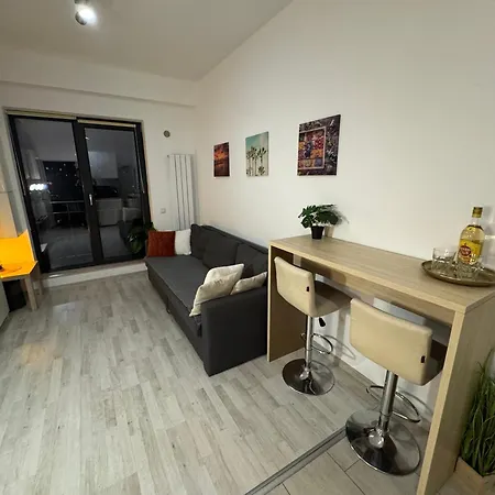 Apartment 公寓